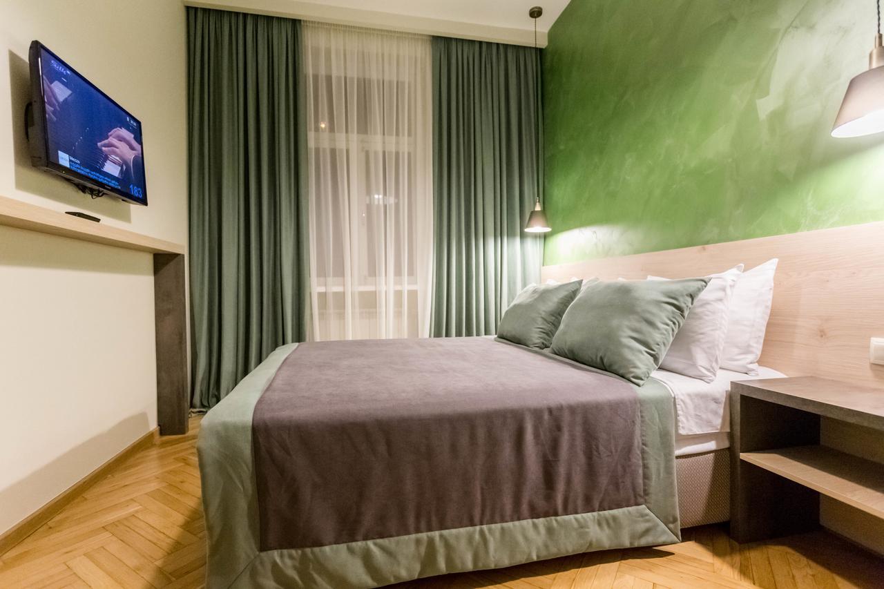 Luxury 3 Bedroom Apartment By Freedom Square City Center Тбилиси Екстериор снимка