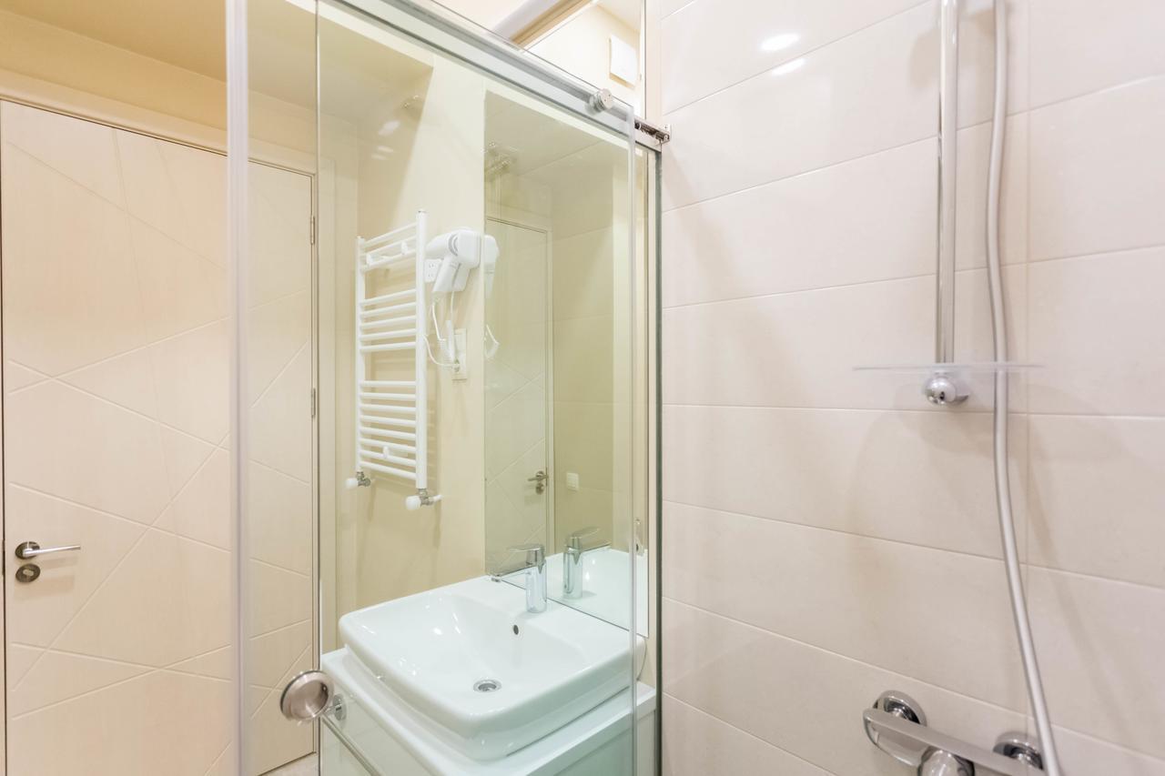 Luxury 3 Bedroom Apartment By Freedom Square City Center Тбилиси Екстериор снимка