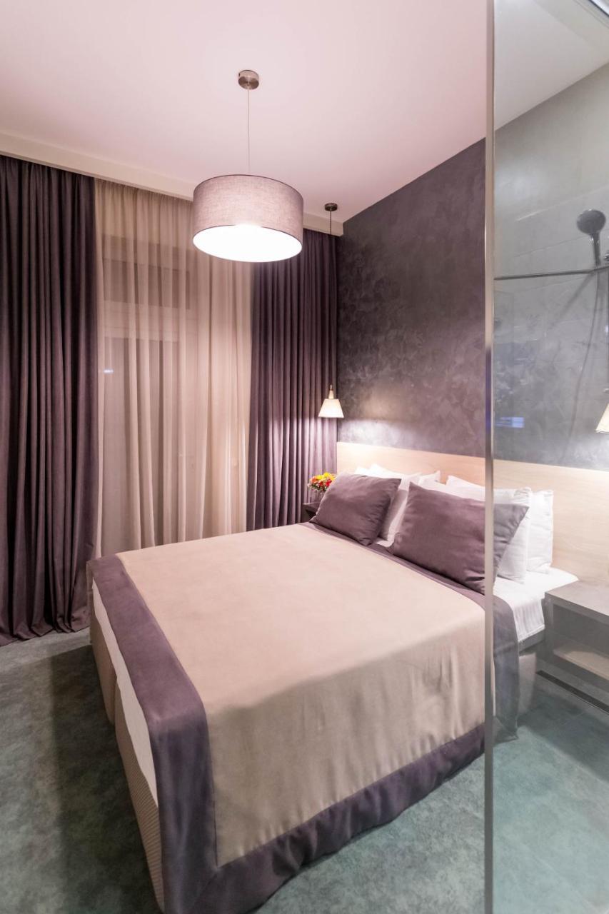 Luxury 3 Bedroom Apartment By Freedom Square City Center Тбилиси Екстериор снимка