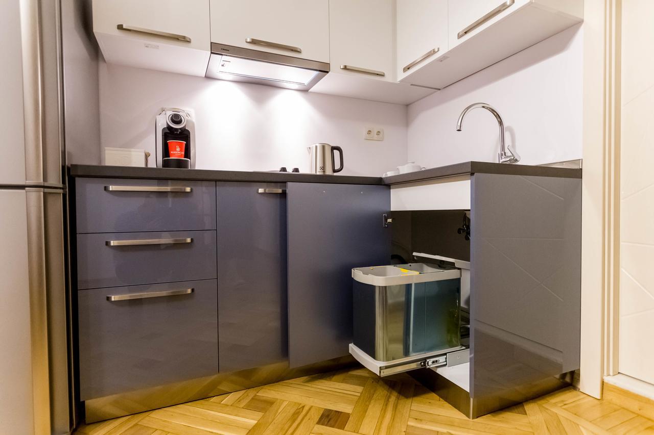Luxury 3 Bedroom Apartment By Freedom Square City Center Тбилиси Екстериор снимка